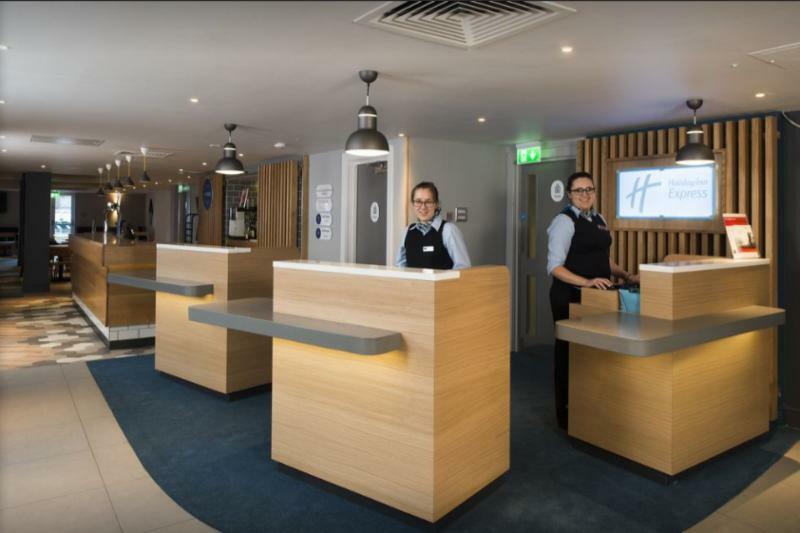 Holiday Inn Express Edinburgh - Leith Waterfront, An Ihg Hotel Екстериор снимка